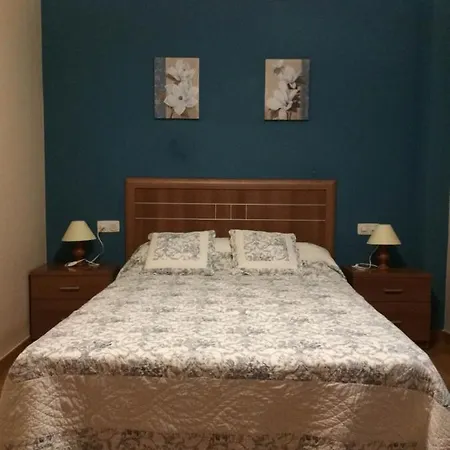 Апартаменти - 1 Bedroom With Sea Views - 00582 *